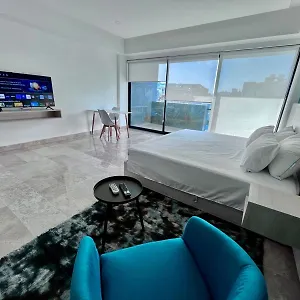 1 Bd Location! Gym, Pool Apartamento Playa del Carmen